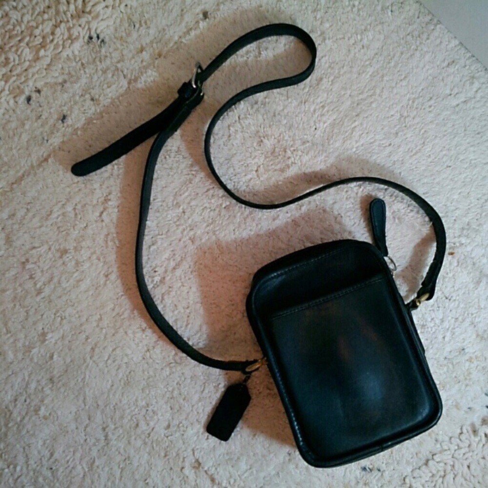 Coach vintage leather crossbody